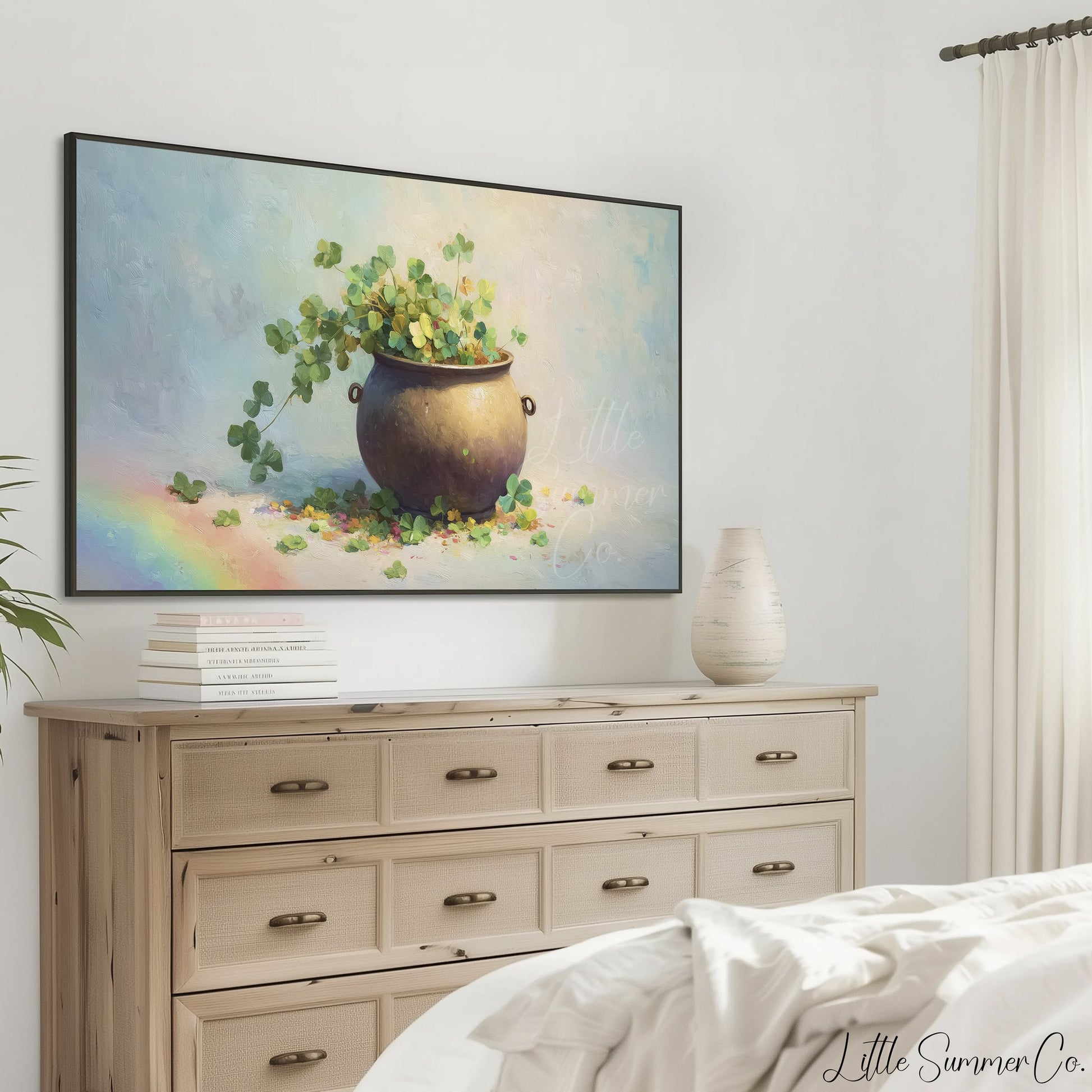 Clover Pot Frame TV Art displayed on a TV